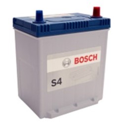 BATERIA BOSCH S4 - 35 AH - 700 (NS40-D; CON PESTAÑA HD; BORNE DELGADO) L 18,7 AN 12,7 AL 22,3 CM
