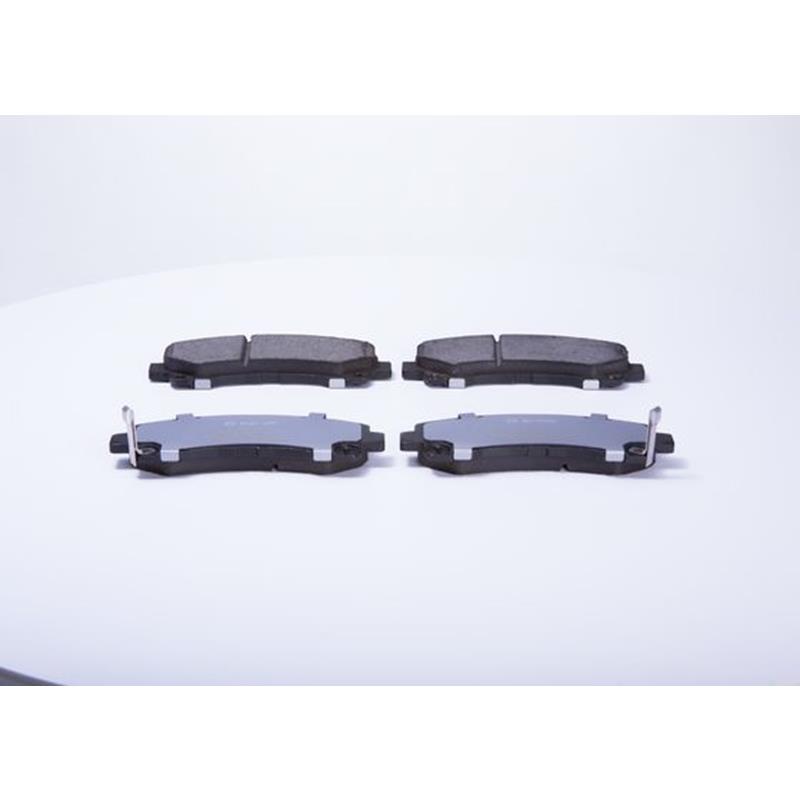 PASTILLA DE FRENO DEL QUIETCAST FMSI D1677-8906 CHEVROLET DMAX 2008-2014 ; TRAIL BLAZER LVH  LWH 2.5.2.8 3.6 2001-2015;COLORADO 2.8 2018-2021