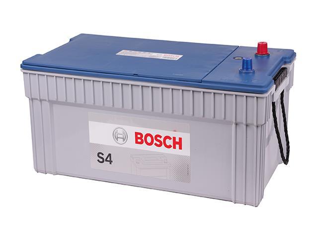 BATERIA BOSCH S4 - 200 AH - 1800 CAJA 8D (1130,D,L 52,2 AN 27,9 AL 24,4 CM)